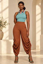 Load image into Gallery viewer, uSisi ka Sanele poised quarter-turn pose
