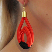 Load image into Gallery viewer, Swirl Earrings
