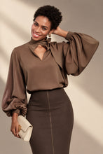 Load image into Gallery viewer, Selene Side bow blouse
